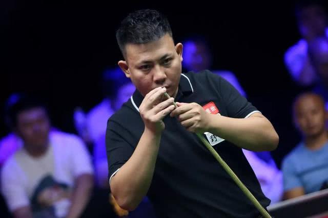 而他在第三 而他在第三