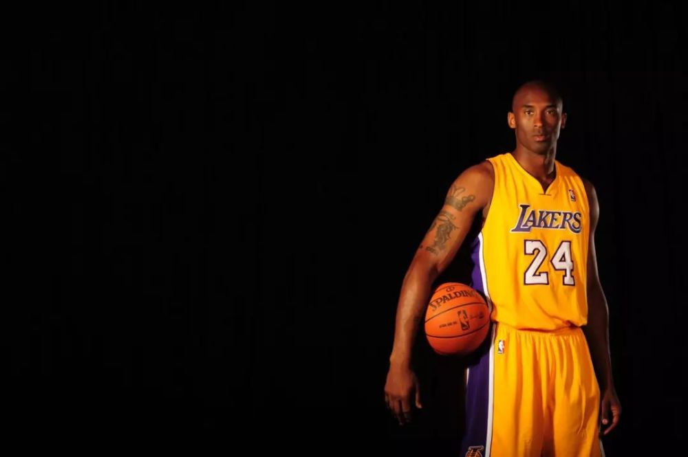 詹姆斯何以 詹姆斯何以