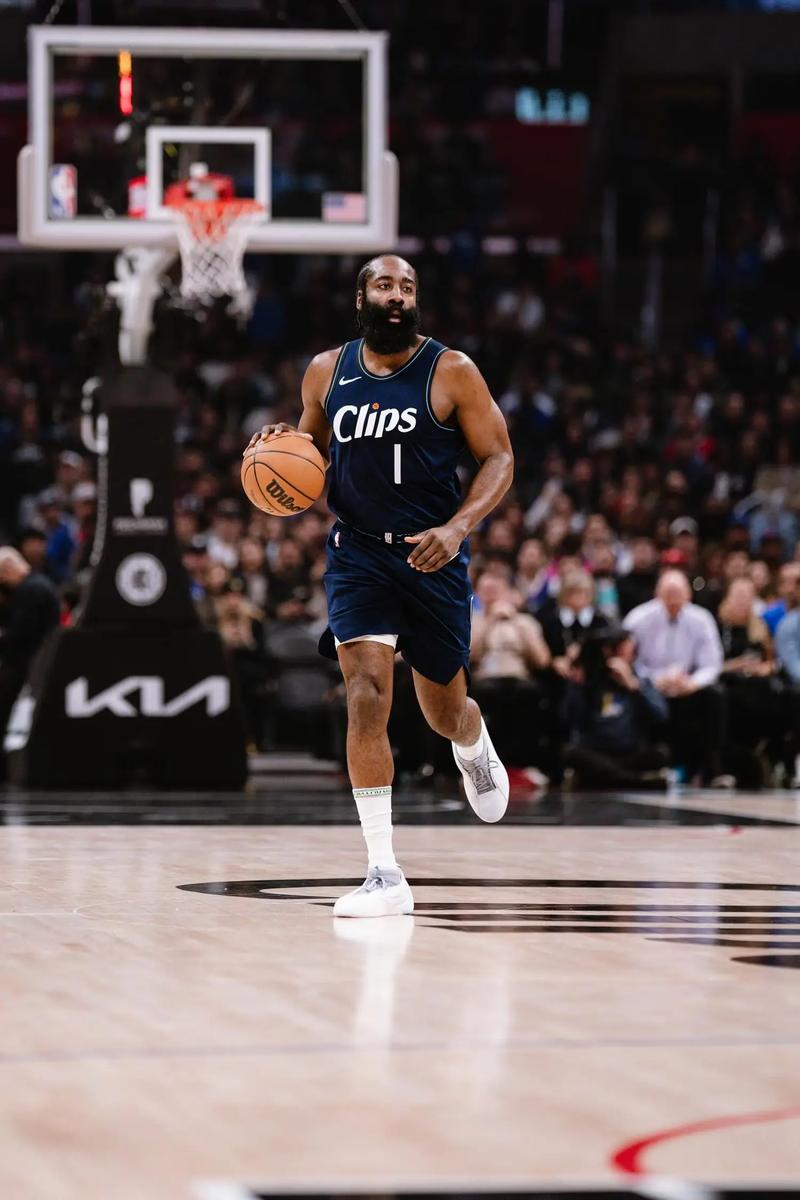 消费与品牌 消费与品牌