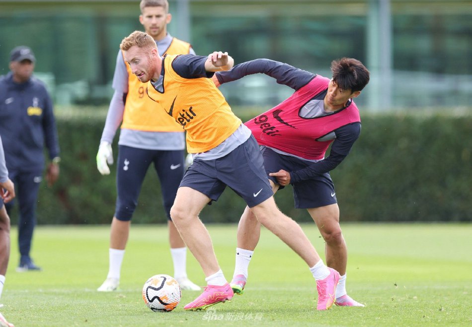 老虎机输钱记忆：为何痛苦被快速遗忘？（为什么在老虎机输钱的痛苦会迅速消退？）