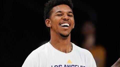 建议围绕 建议围绕